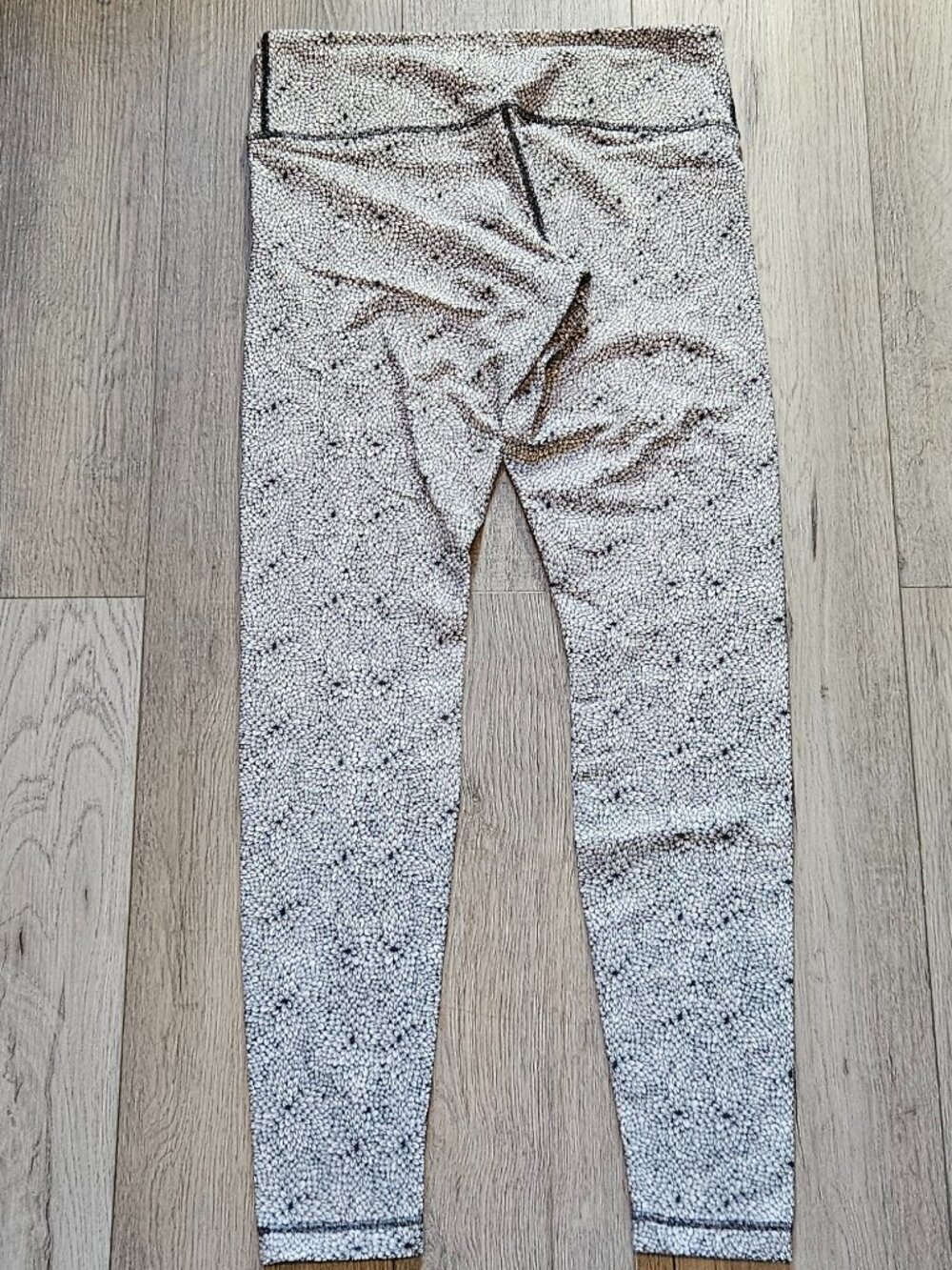 Lululemon Align High-Rise Black & White Floral Print Yoga Leggings Size 8